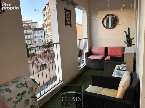 LODI: Appartement de type 2 avec terrasse