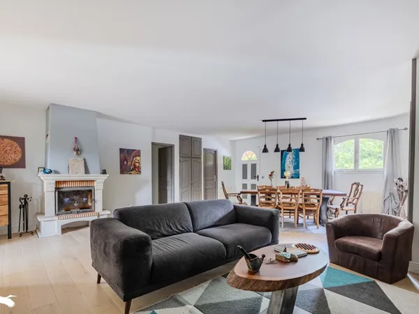 Maison 5 pièces 140 m²