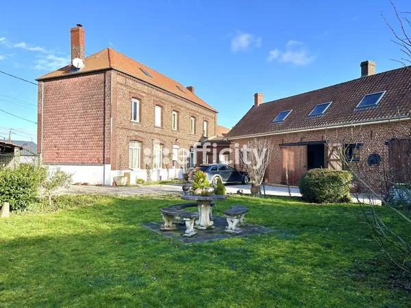Maison 6 pièces 200 m²