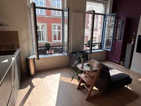 Appartement traversant 60 m2 — Vieux-Lille