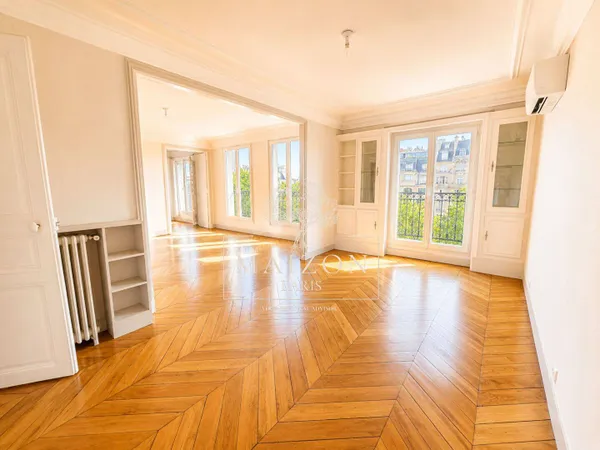 Duplex 6 pièces 143 m²