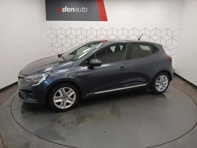 Renault Clio blue dci 85 — photo 12