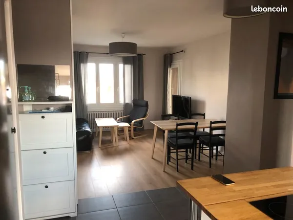 Chambre à louer / Colocation / Annecy Centre