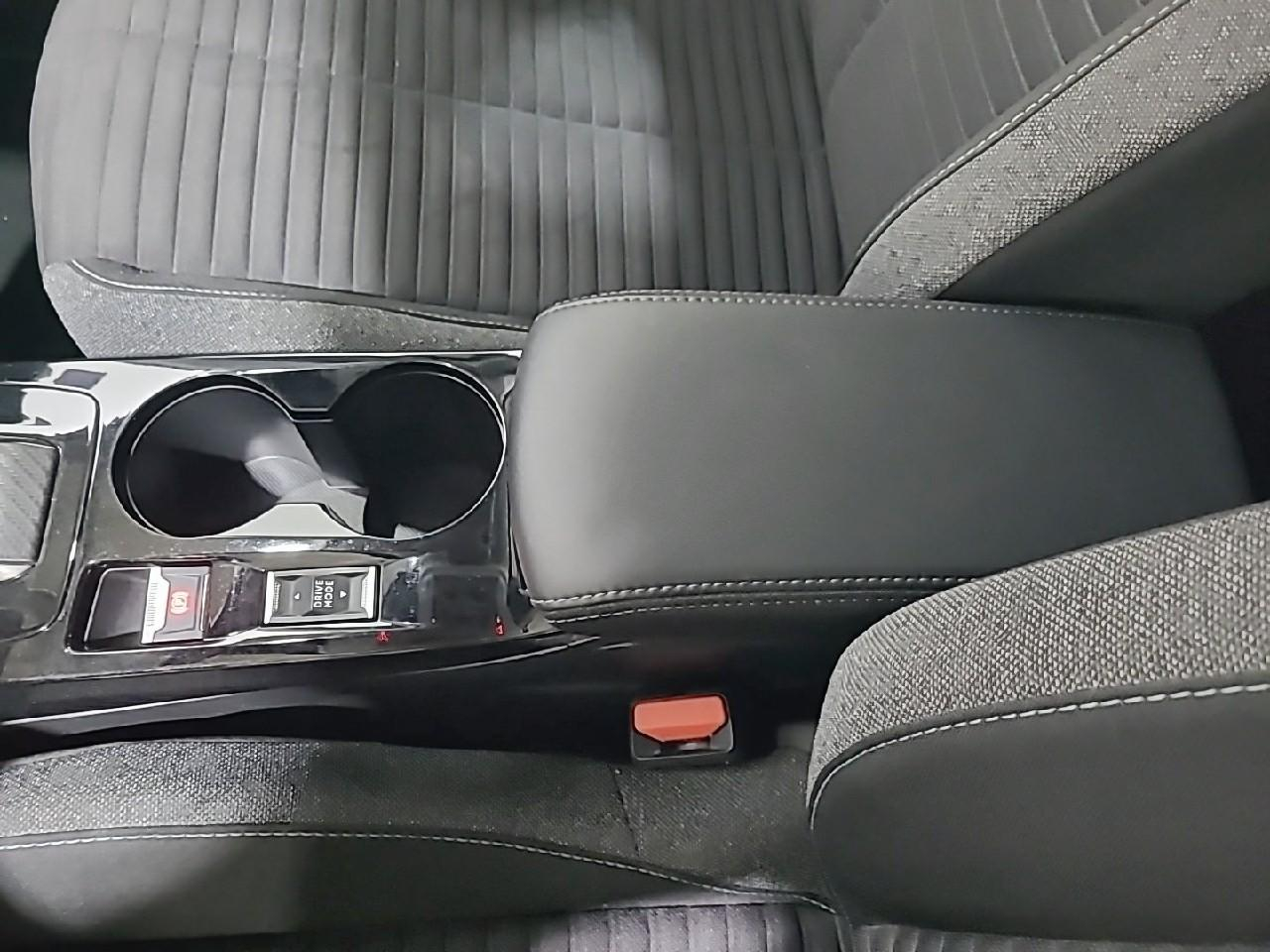 Peugeot 208 electrique 50 kwh 136ch style — photo 20