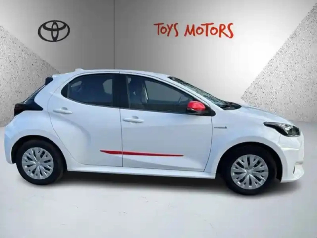 Toyota Yaris hybride 116h france — photo 4