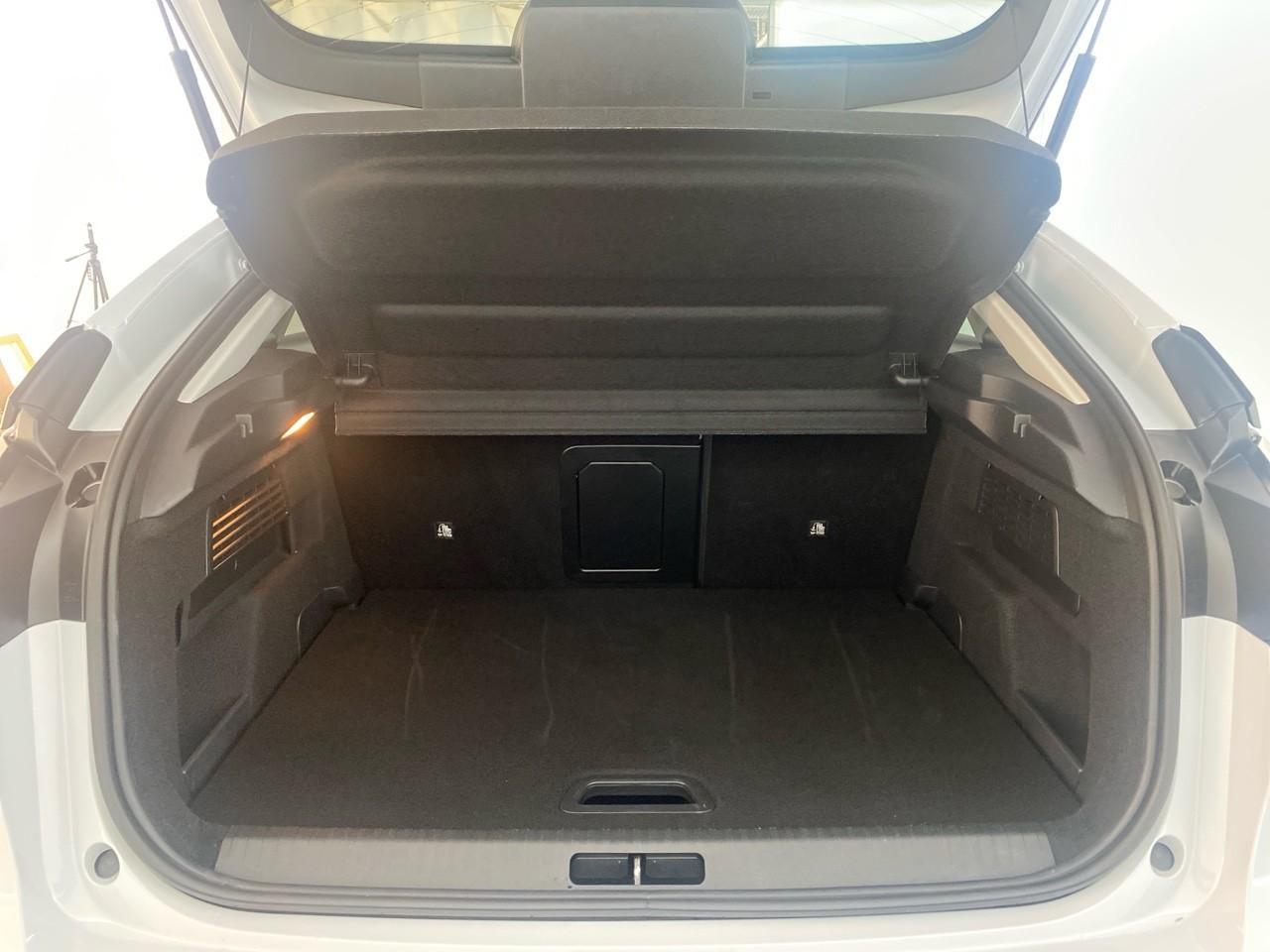 Citroën C4 hybride 145 ch e-dcs6 max — photo 6