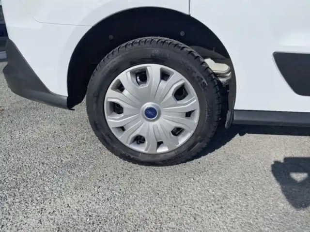Ford Transit Connect fourgonnette l1 1.0e 100ch e85 trend — photo 6