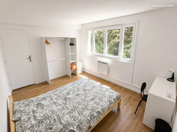 Colocation - Plusieurs chambres meublées 390 euros tout compris