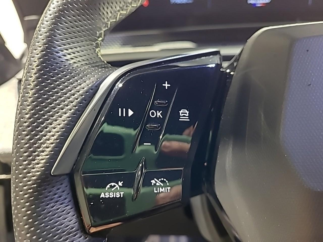 Peugeot 3008 hybrid 136 e-dcs6 gt — photo 23