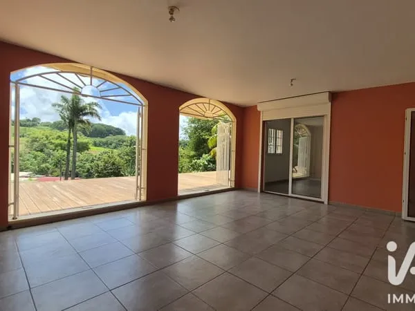 Appartement 4 pièces 93 m²