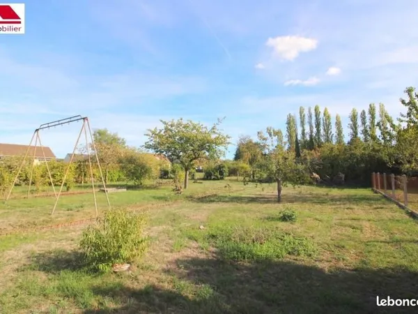 Terrain 744 m² Pressagny L Orgueilleux
