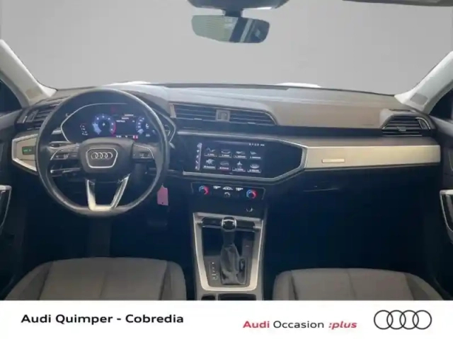 Audi Q3 35 tdi 150ch design s tronic 7 — photo 6