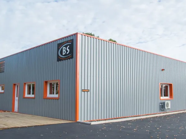 Local commercial