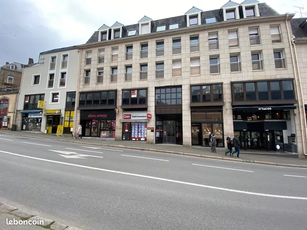 Local commercial d'exception - 500 m² - Hyper centre de Vannes