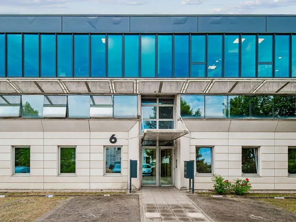 Bureaux 139 m²