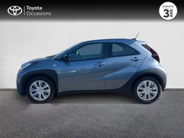 Toyota Aygo X 1.0 vvt-i 72ch dynamic my24 — photo 3