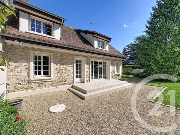 Maison 6 pièces 138 m²