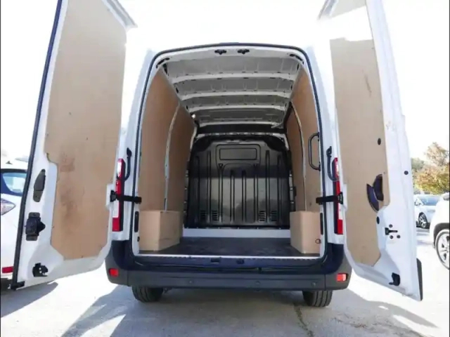 Renault Master fg f3300 l1h2 2.3 blue dci 135ch grand confort euro6 — photo 5