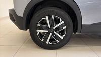 Peugeot 2008 1.2 100ch S&S Style — photo 31