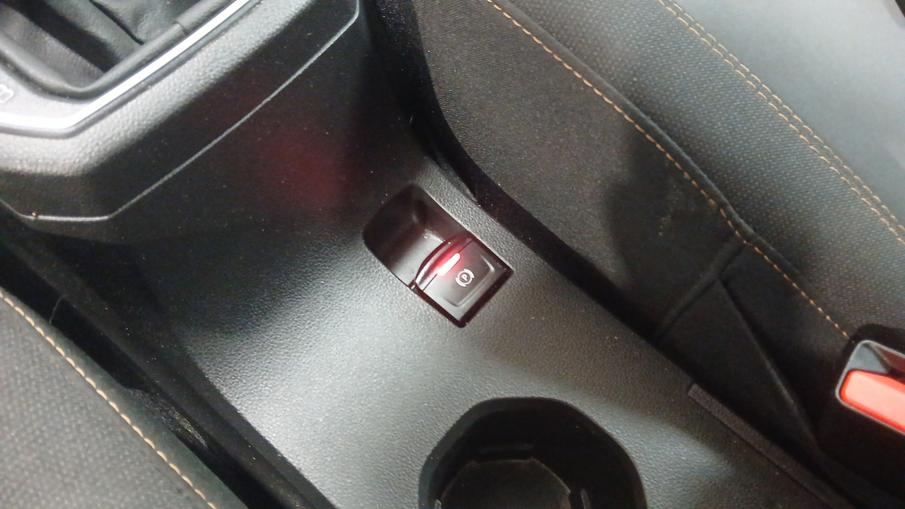 Dacia Jogger Hybrid 140 7 places GSR2 — photo 23
