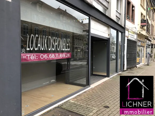 Local commercial 428 m²