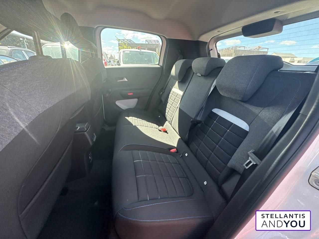 Citroën C3 hybride 110 ch automatique plus — photo 11