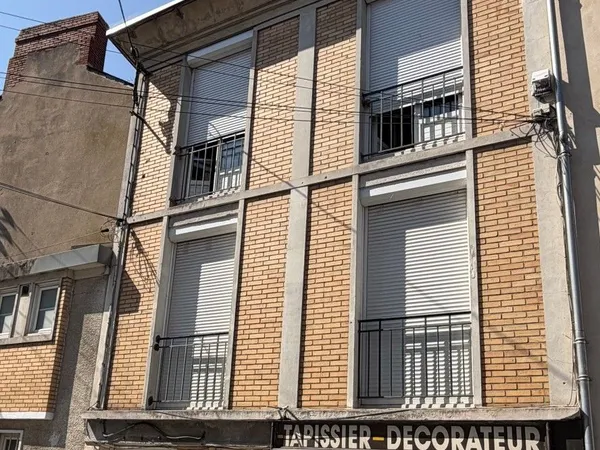 Local 1 pièce 15 m²