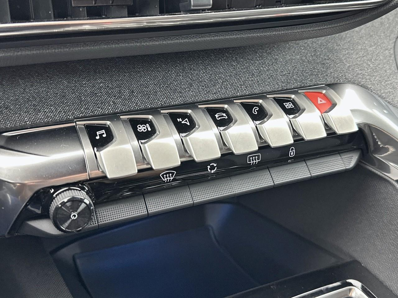 Peugeot 3008 puretech 130ch s&s eat8 allure pack — photo 27