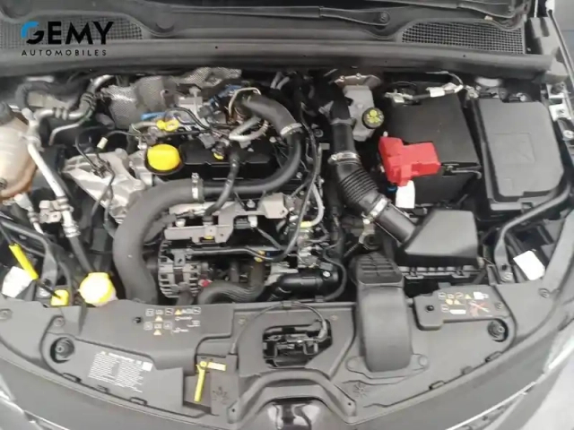 Renault Clio tce 90 — photo 12