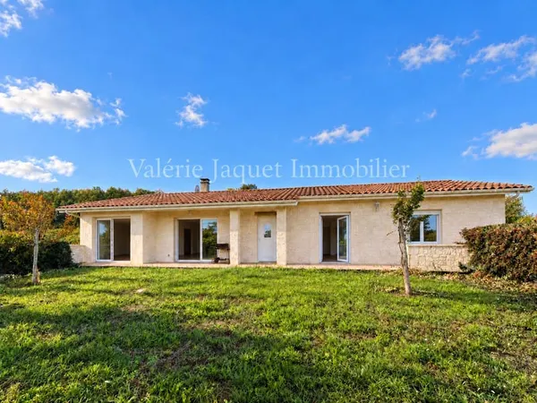 Belle maison familiale de construction de qualité, soigneuse