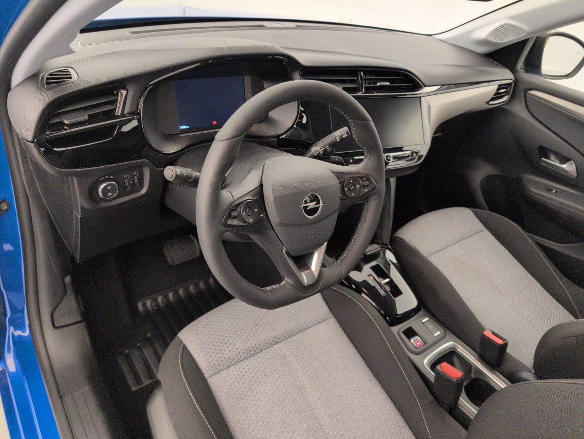 Opel Corsa — photo 15