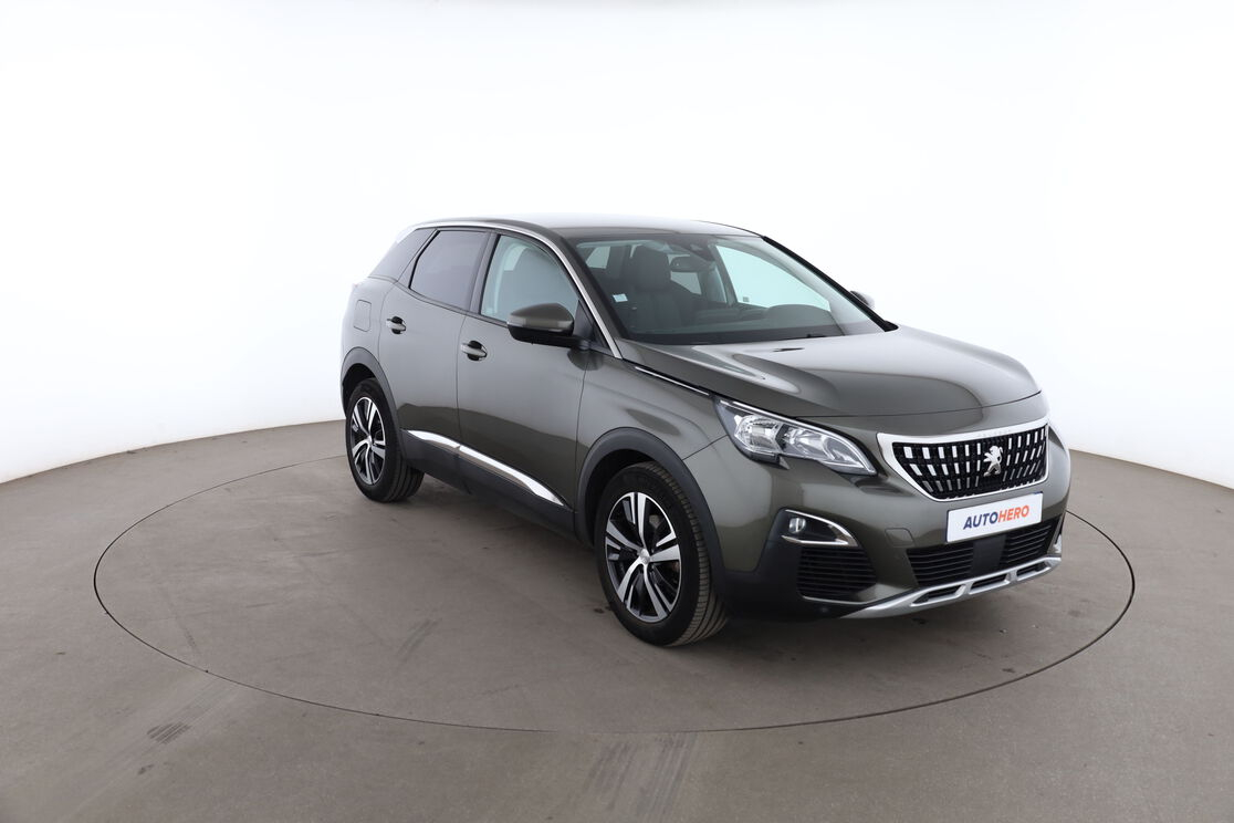 Peugeot 3008 1.2 PureTech Allure — photo 7