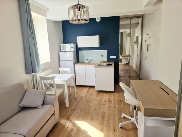 Loue Studio meublé Orléans Pasteur