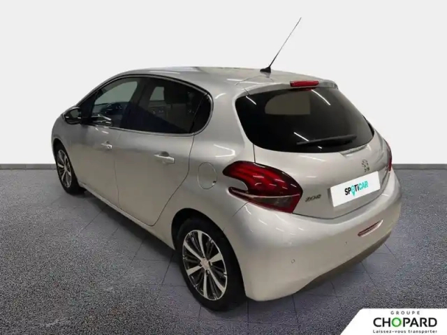 Peugeot 208 1.2 puretech 110ch s&amp;s eat6 — photo 41