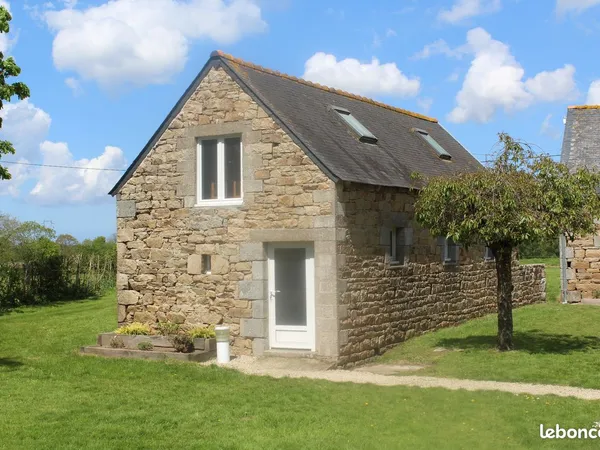 Gîte dans cour de ferme disponible uniquement de novembre 2026 à juin 2027