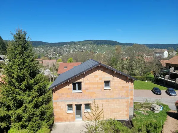 Maison 6 pièces 140 m²