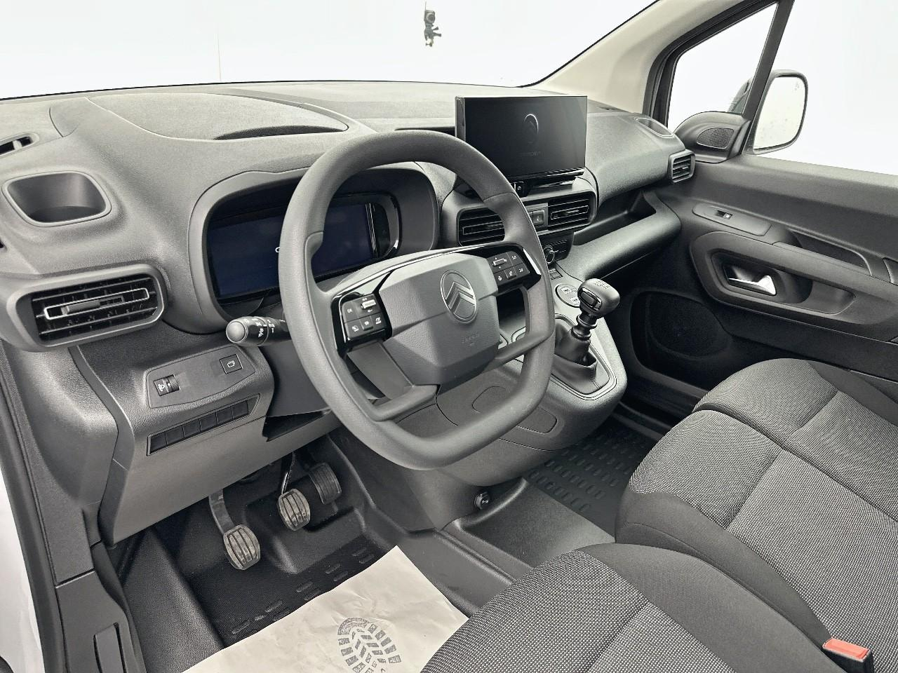 Citroën Berlingo van m diesel 100 ch manuelle — photo 12