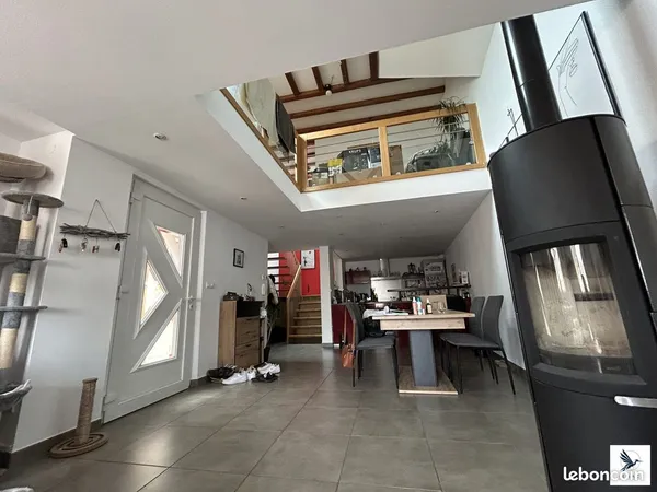 Maison 3 pièces 105 m²