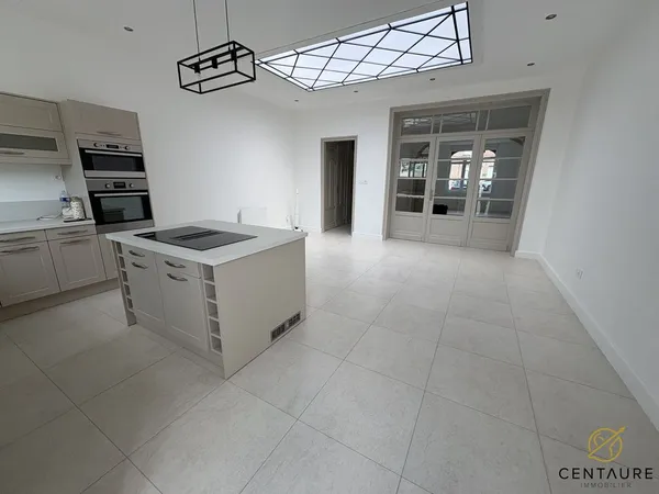 Maison de luxe 6 pièces 144 m²