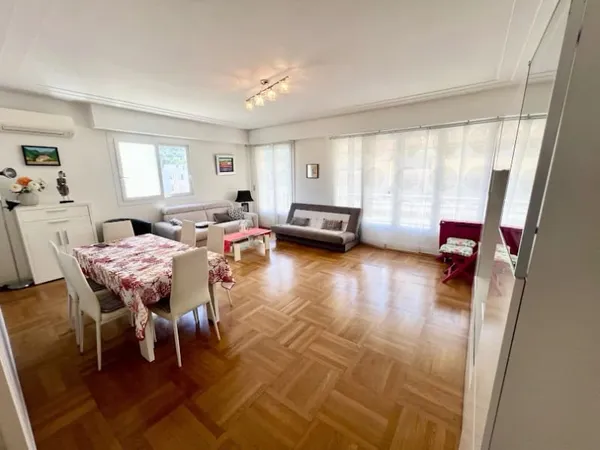 Appartement 3 pièces 93 m²