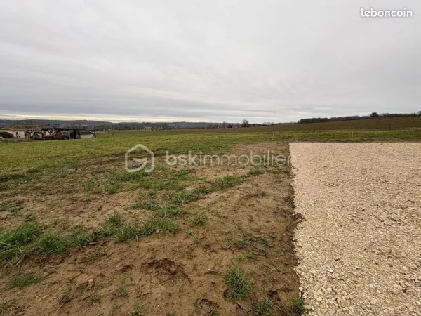 Terrain 1 035 m² Saint Agne
