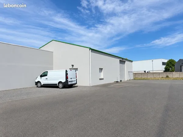 Location bâtiment artisanal