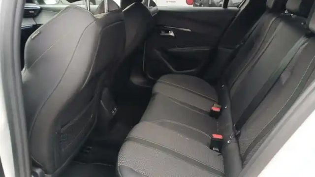 Peugeot 208 puretech 100 s&amp;s bvm6 — photo 43