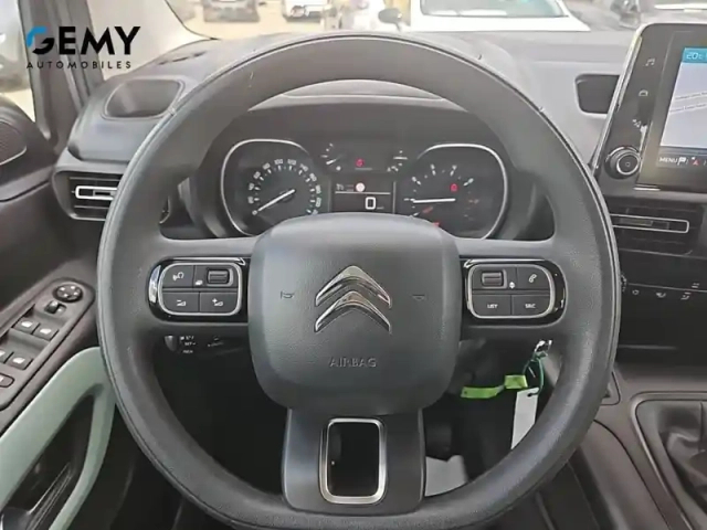 Citroën Berlingo taille m puretech 110 s&amp;s bvm6 — photo 12