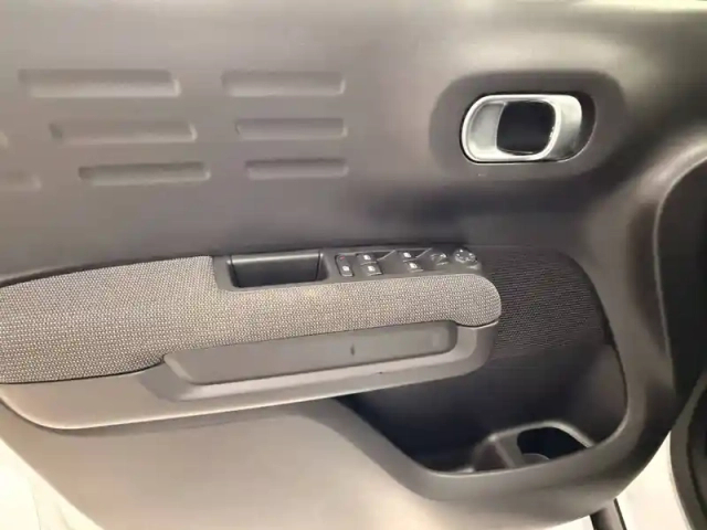 Citroën C3 Aircross puretech 110 s&amp;s bvm6 — photo 26