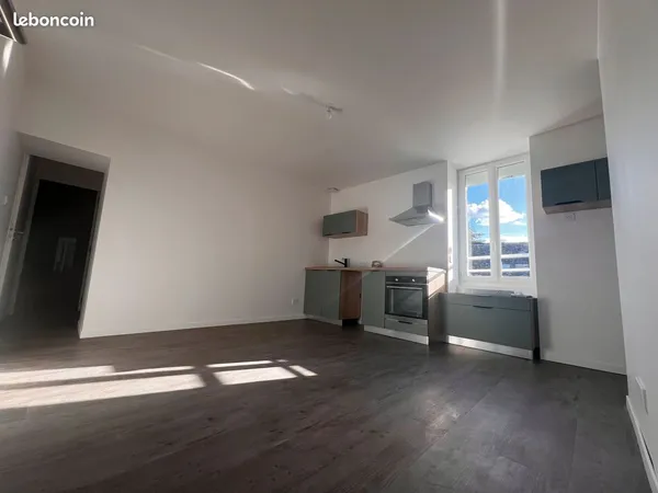 Appartement T3 Combrée