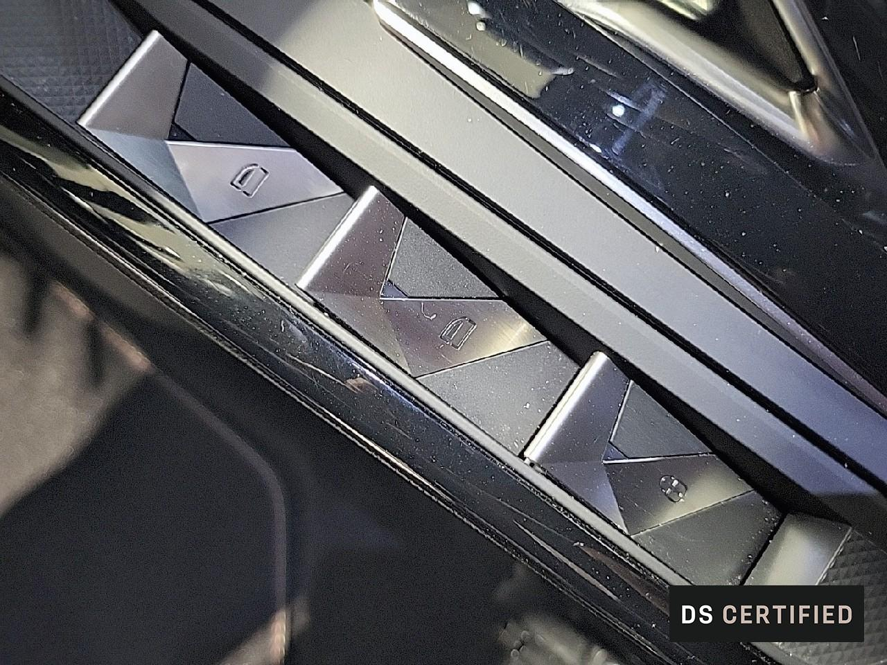 Ds Ds 3 puretech 130 eat8 performance line — photo 23