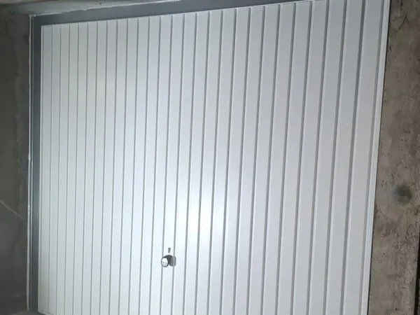Garage à louer