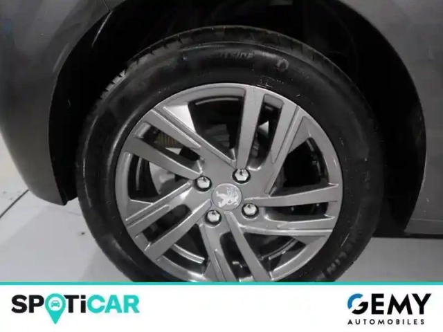 Peugeot 208 puretech 100 s&amp;s bvm6 — photo 11
