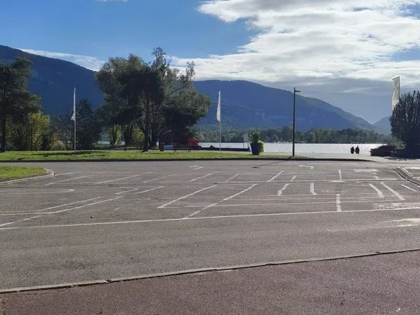 Local commercial 72 m²